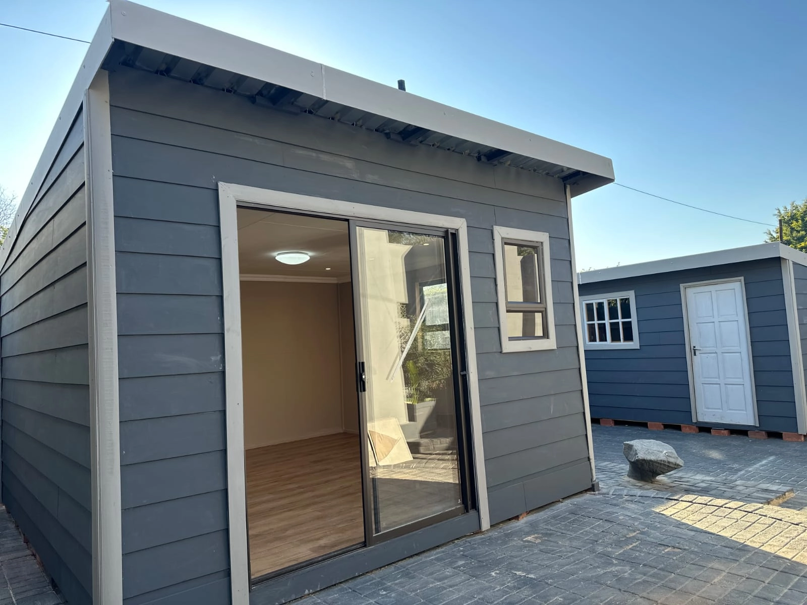 Roof and flashing details — Randburg