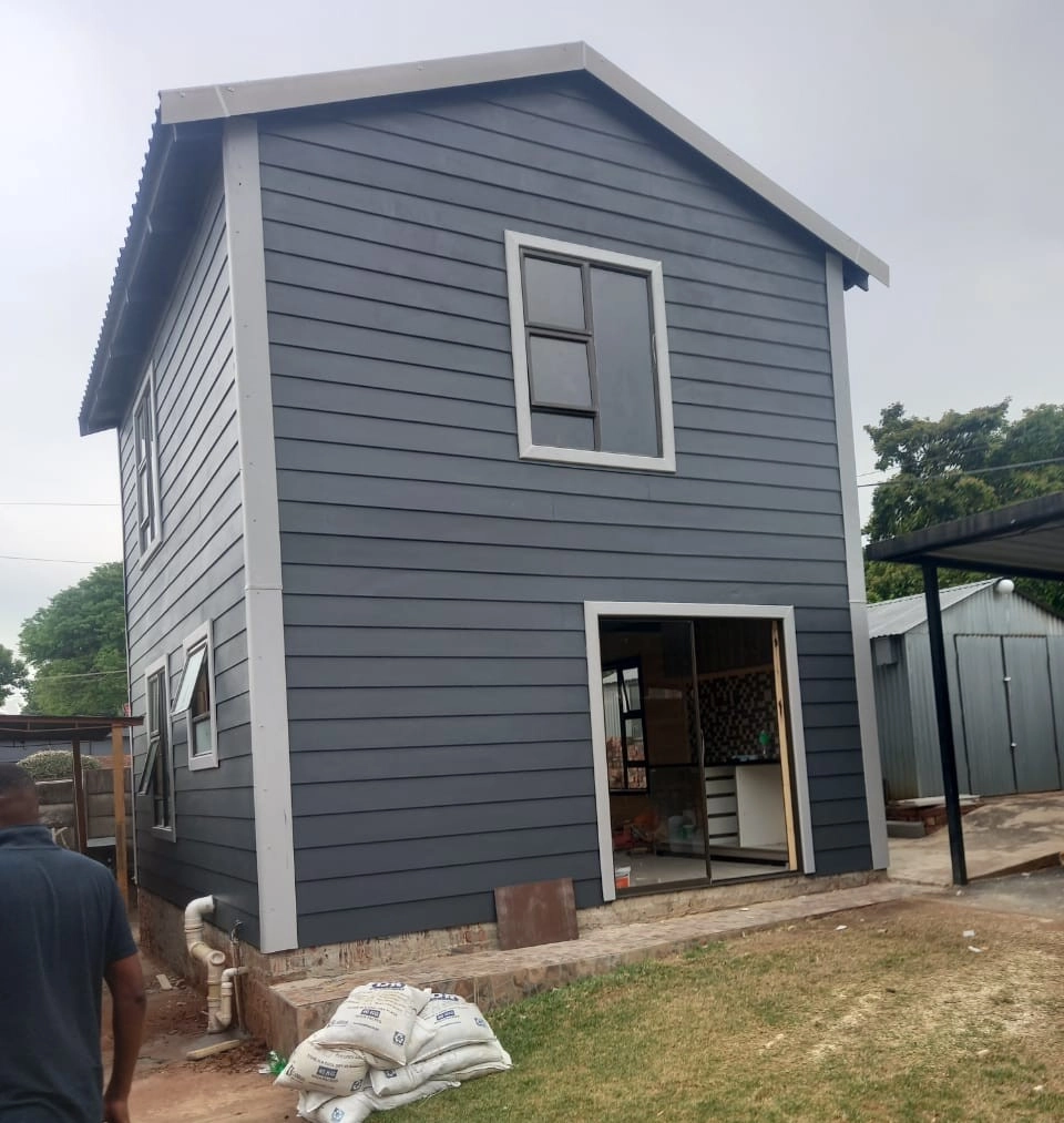 Storage shed — Silverton